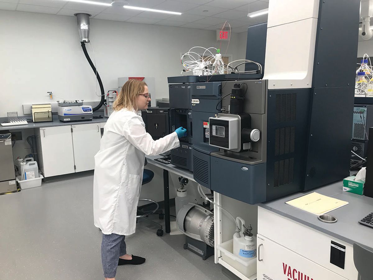 USP researcher uses a mass spectrometer USP researcher uses a mass spectrometer