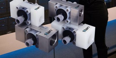 Titan 900 Series and 1000 Series Refrigerant Flow Sensor
